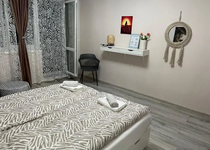 T Place 1 Apartment Varna